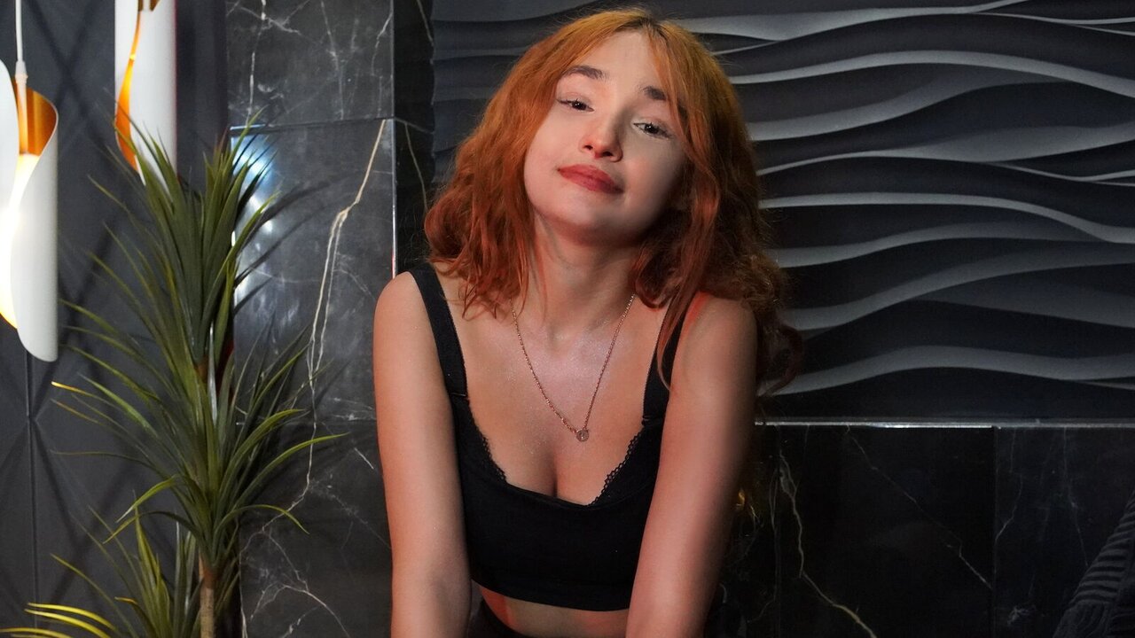 View AliceArcane Naked Private