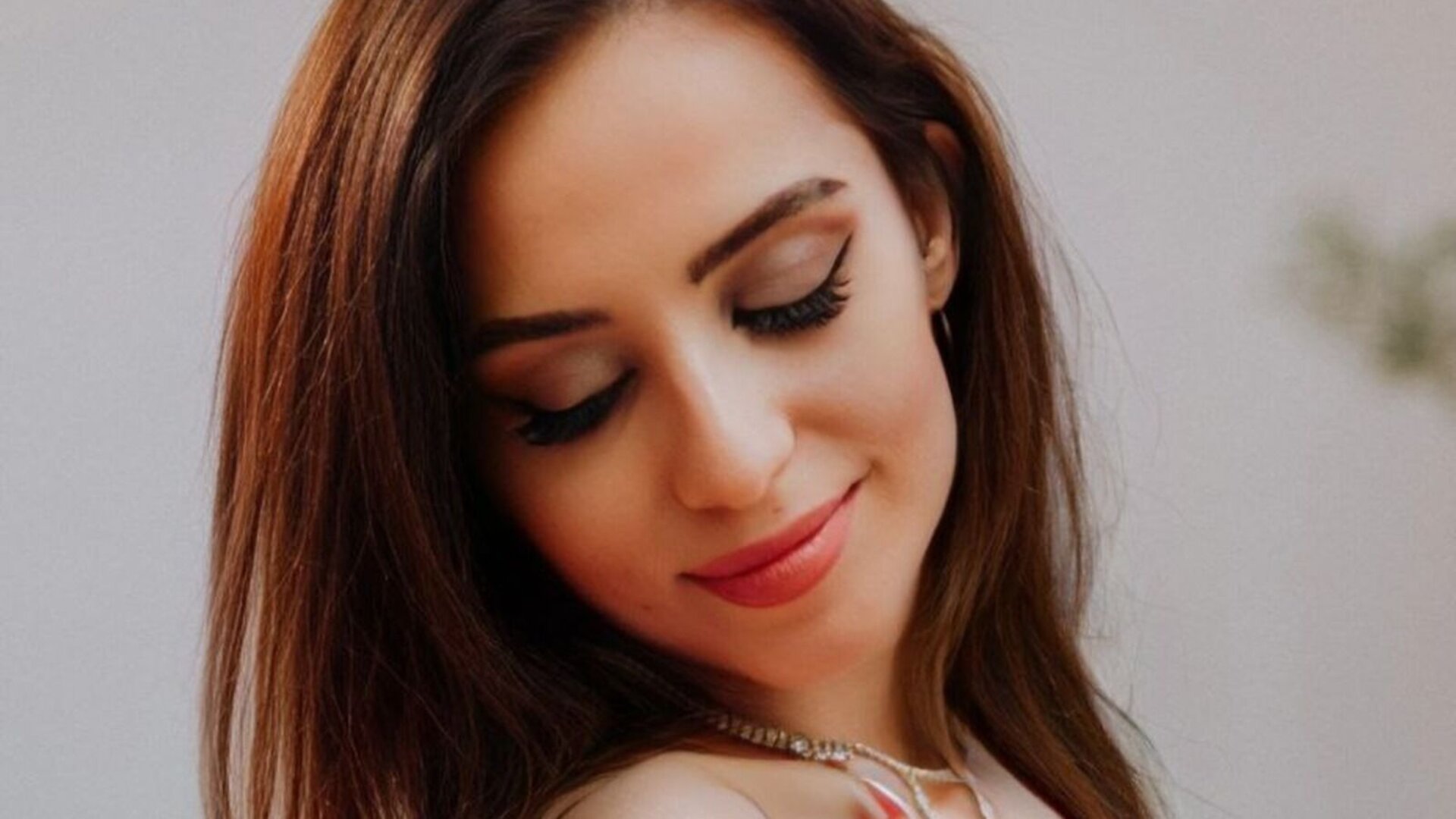 View AshleySmiler Naked Private