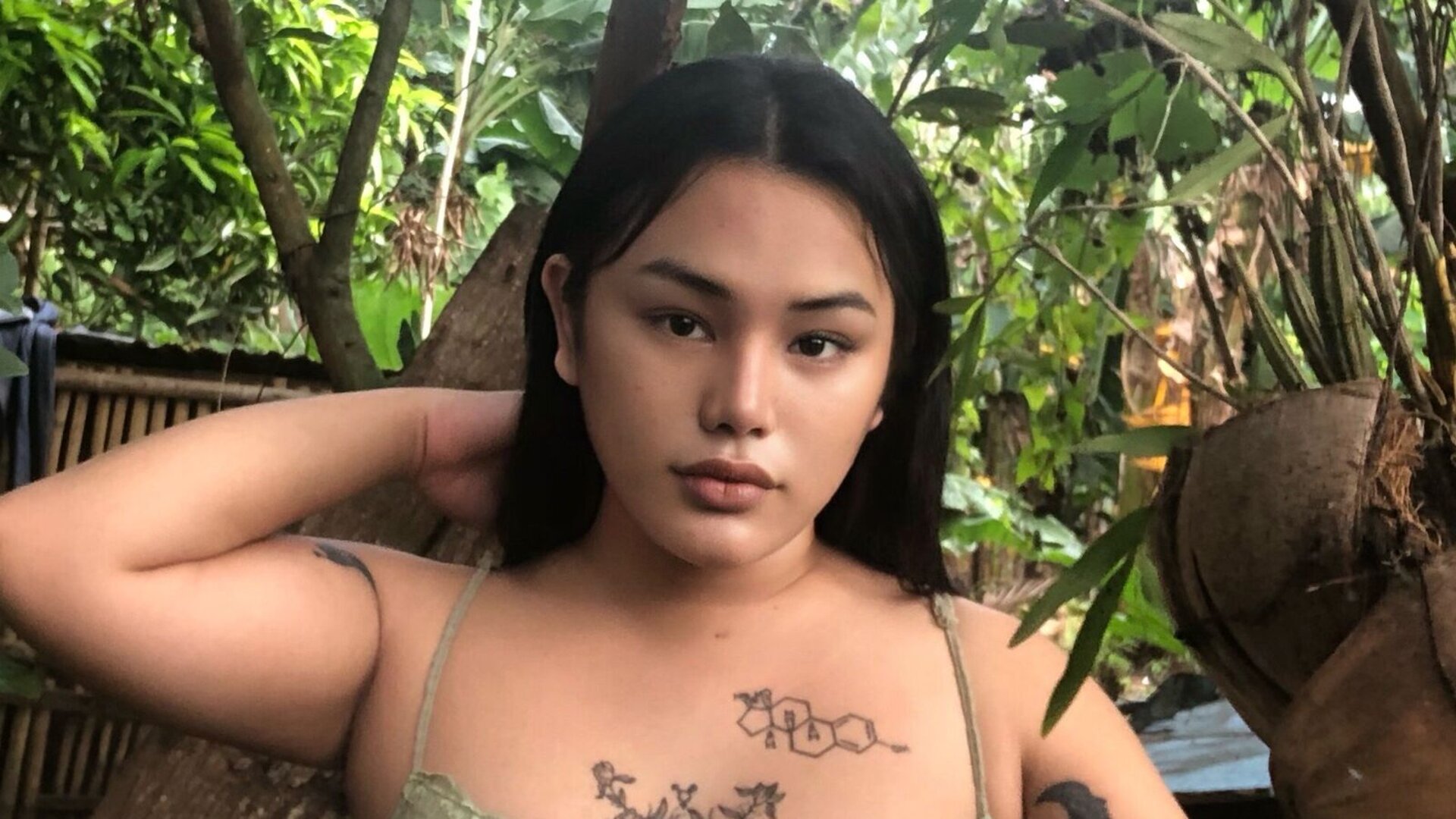 View FinSmith Naked Private
