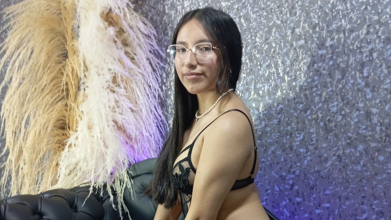 View HallyMeison Naked Private