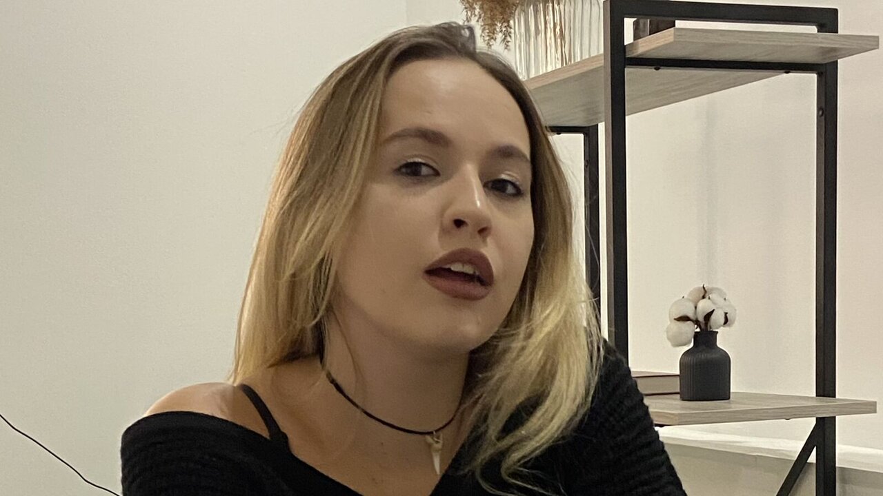 View HyonFreeman Naked Private