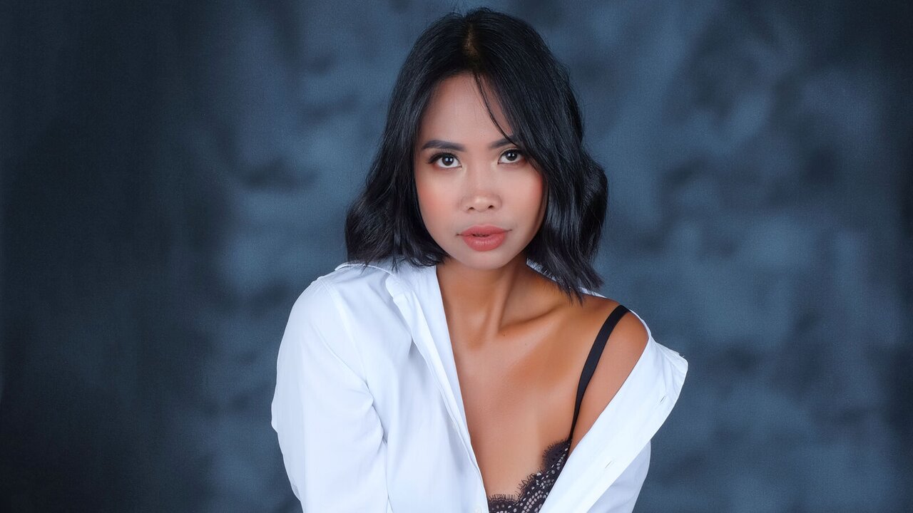 View IanaEvans Naked Private