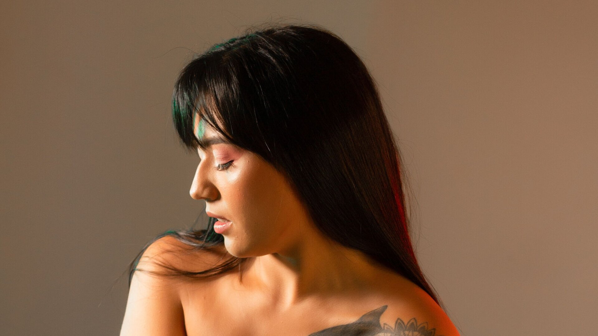 View IvyySweet Naked Private