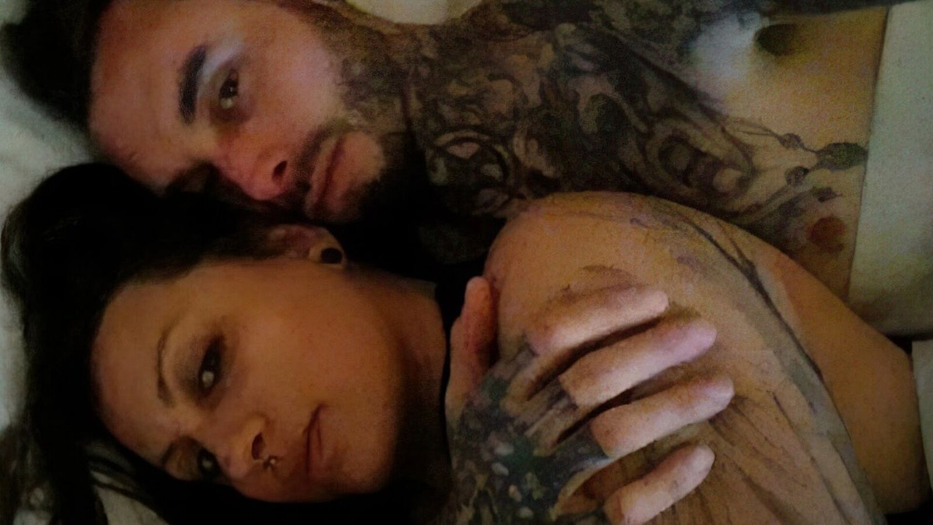 View LunaandAce Naked Private