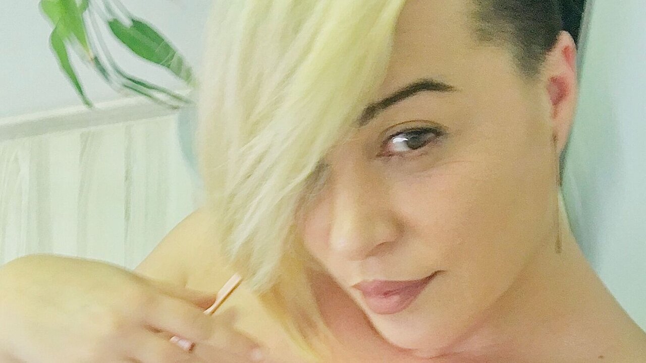 View MajaDudek Naked Private