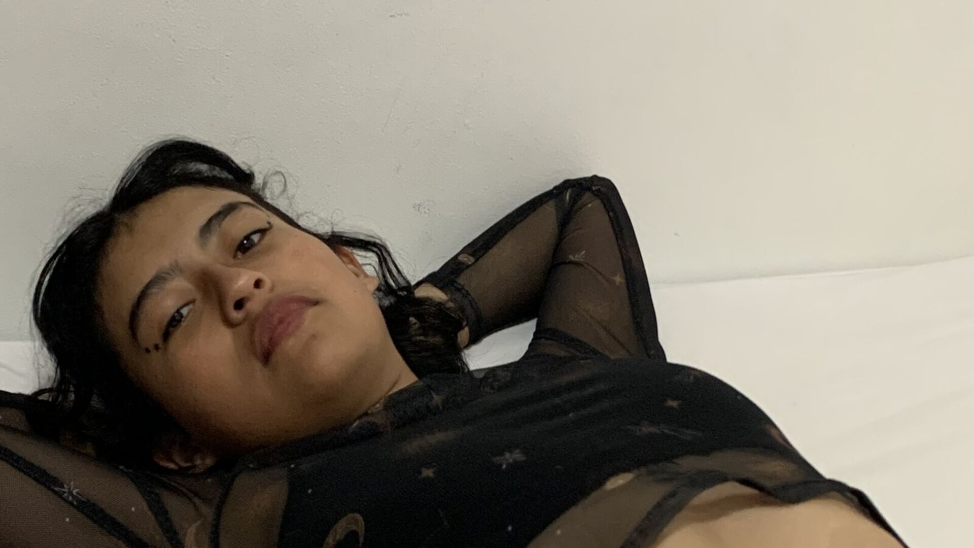View RouseVanegas Naked Private