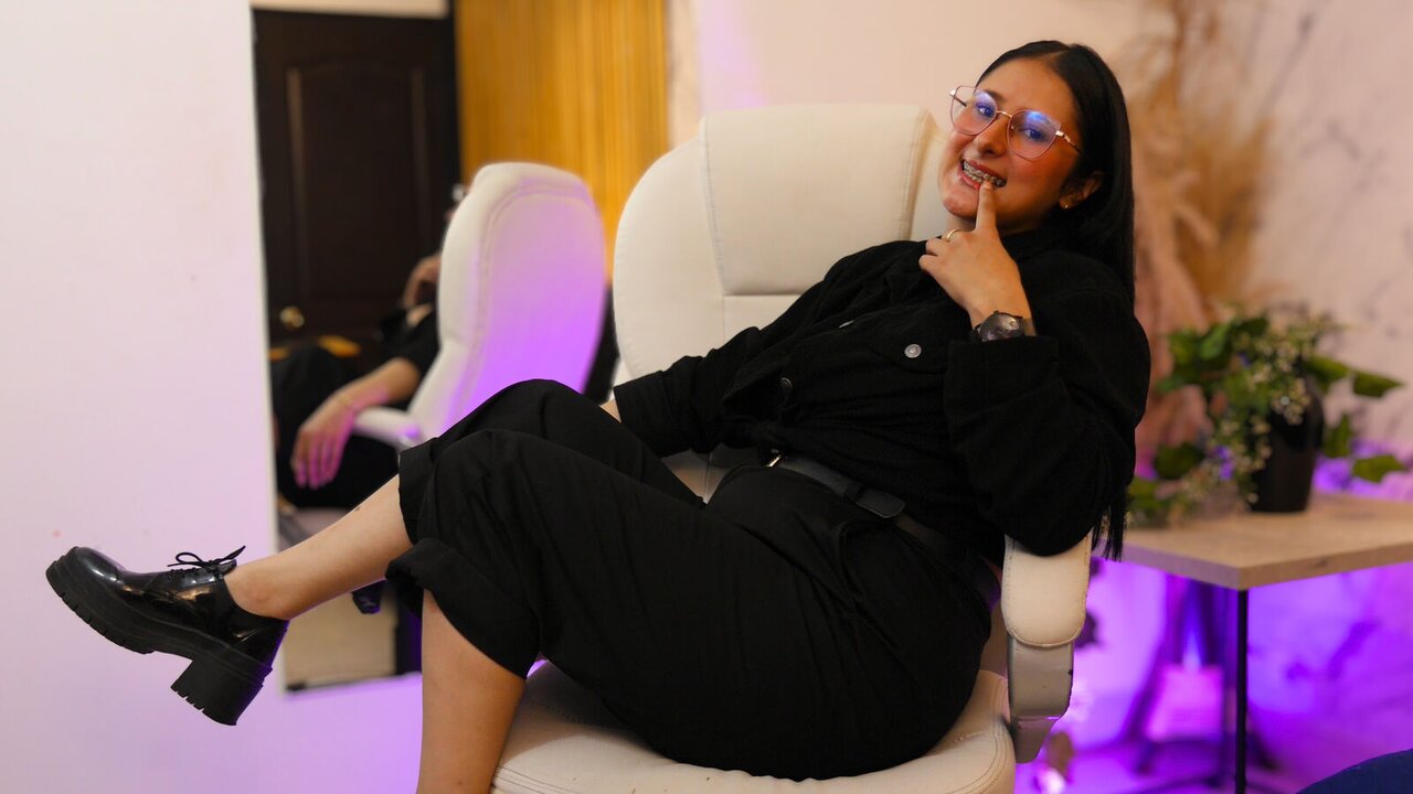 View SiennaFournier Naked Private