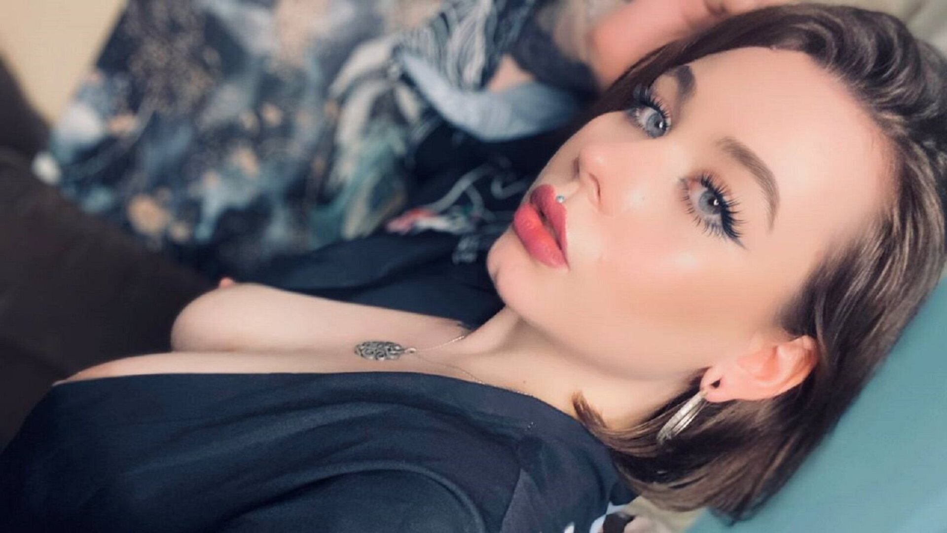 View VictoriaFisher Naked Private